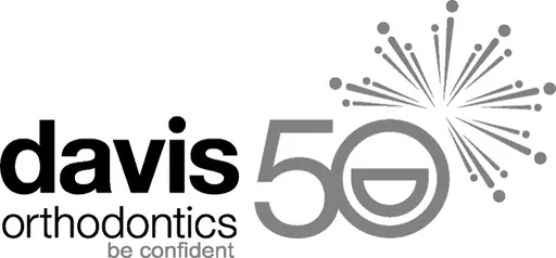 Davis Orthodontics logo