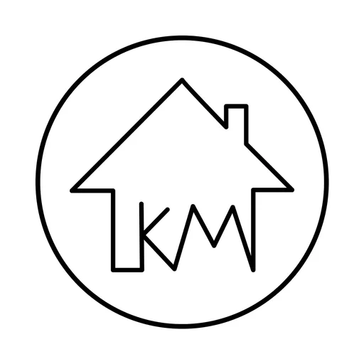 Kids and Mom Gifts logo